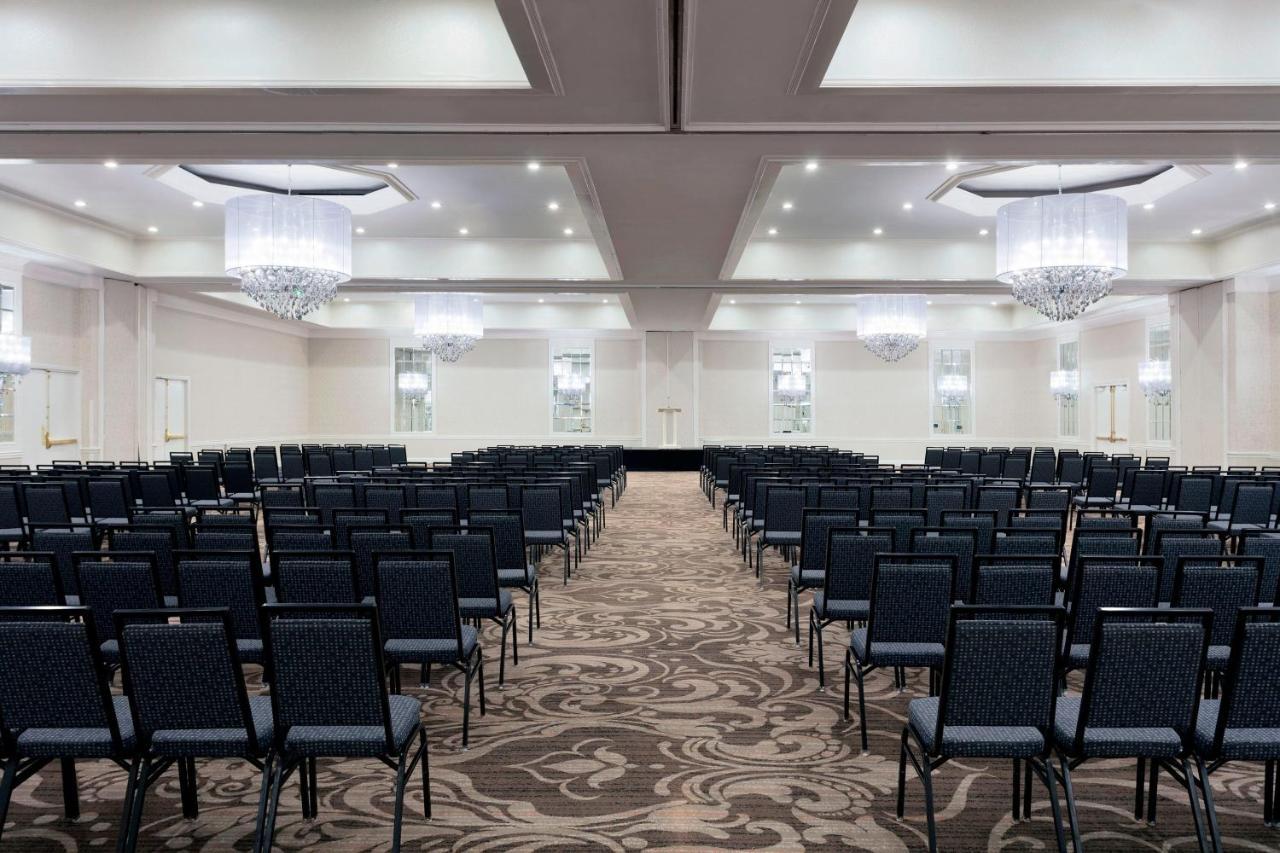 Sheraton Charlotte Hotel Екстериор снимка