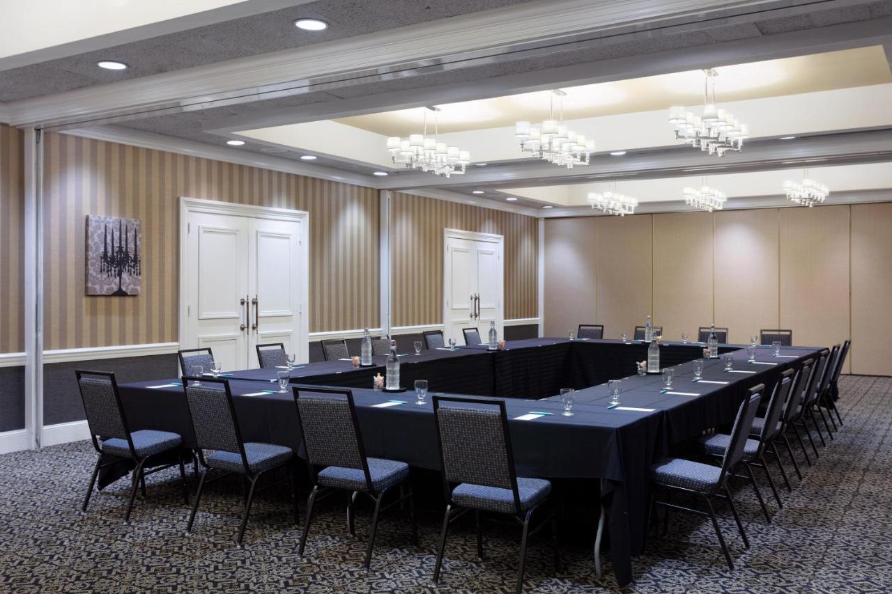Sheraton Charlotte Hotel Екстериор снимка