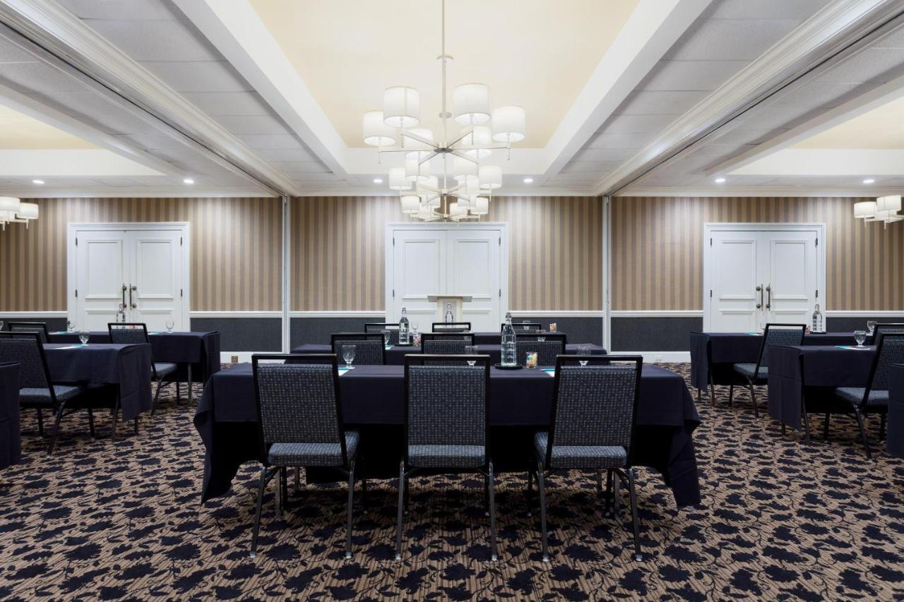 Sheraton Charlotte Hotel Екстериор снимка